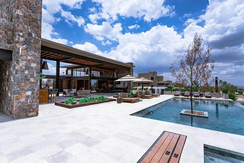 Holiday home Exclusive Luxury With Rooftop Jacuzzi